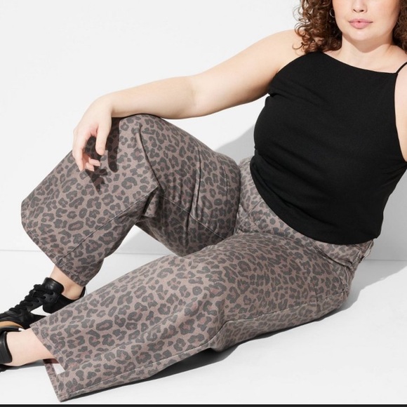 NWT Wild Fable Leopard Jeans - Picture 1 of 2